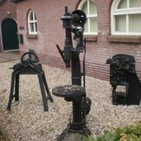 Boor en bandentrekkers